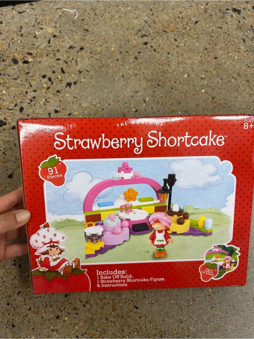 NWT Strawberry shortcake Bake Off Building set